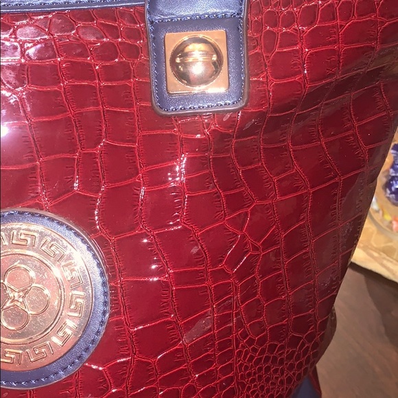 Burgundy and Navy Purse - Picture 9 of 10